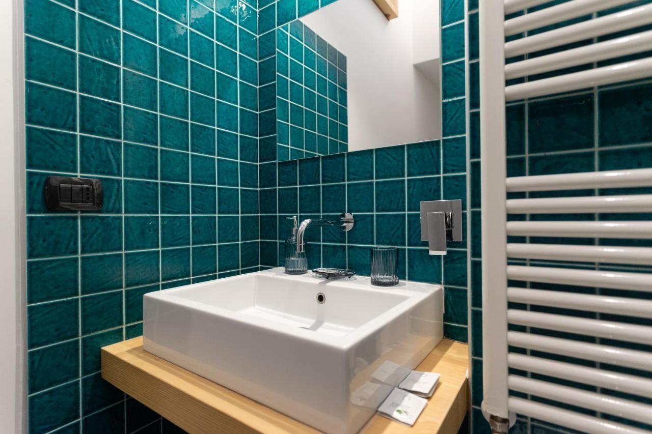 Starhost - Terazza Barbuti Apartment Salerno Bagian luar foto